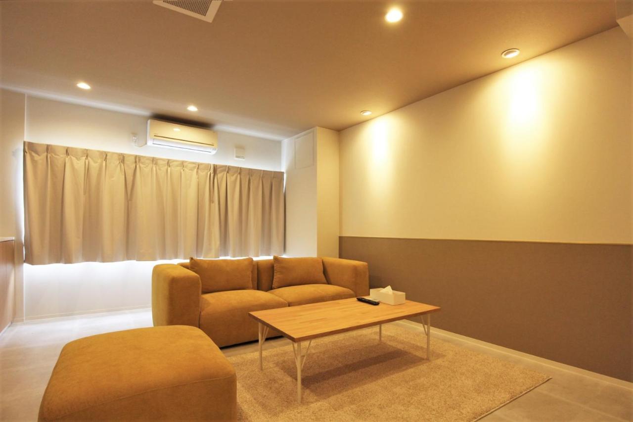 Sekai Hotel Nishikujyo Osaka Exterior foto